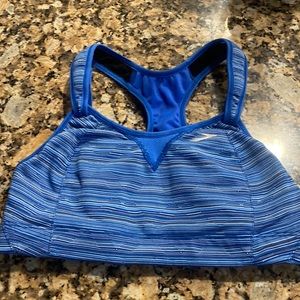 Brooks sports bra like new